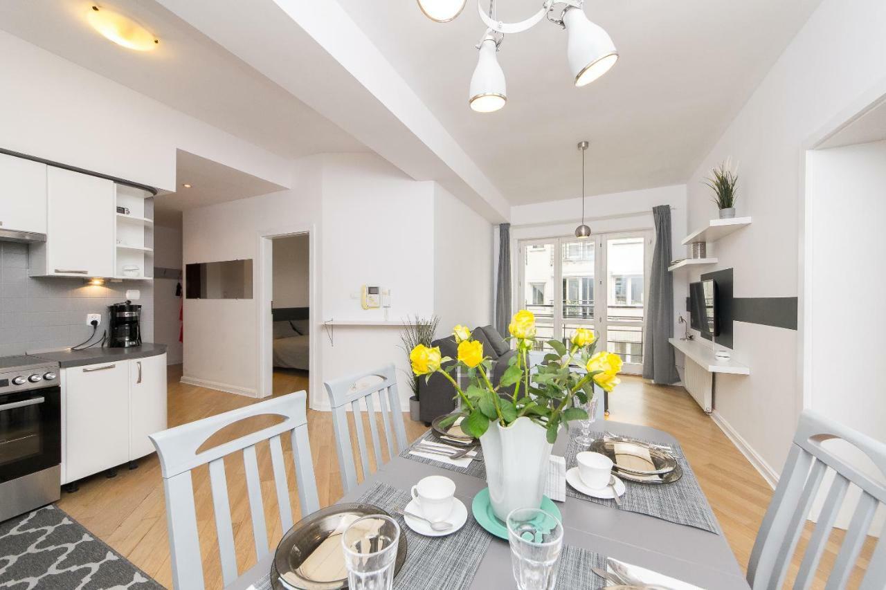 Spacious Apartment In Old Town P4You Pl 크라쿠프 외부 사진